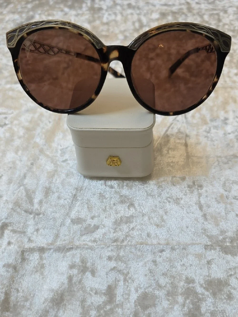 Brighton Sydney Tortoiseshell Sunglasses with Brown Lenses - Picture 2 of 13